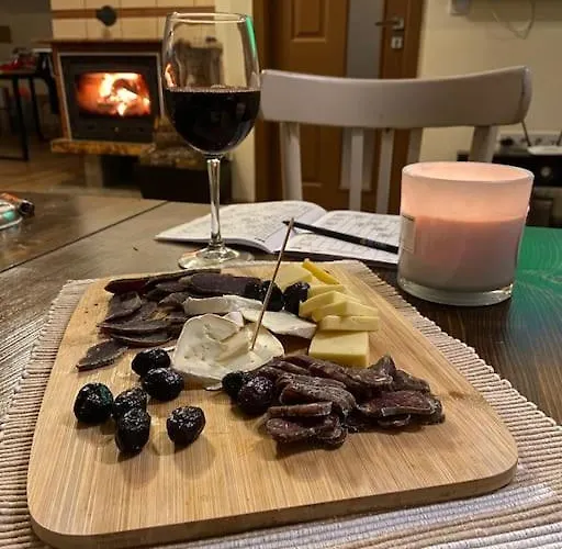 Apartment Mansard Underneath The Stars *