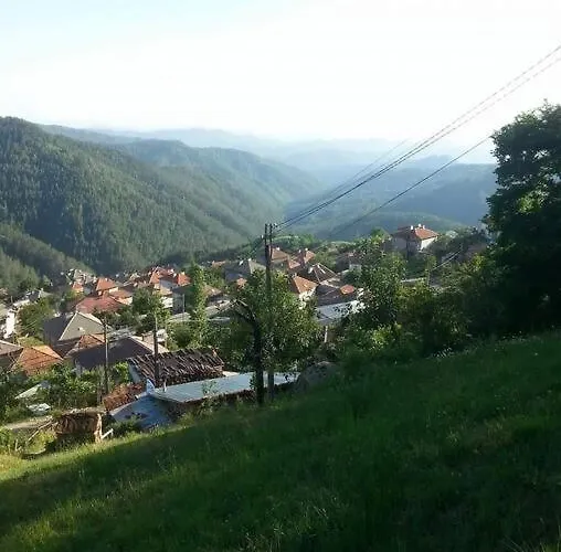 Mansard Underneath The Stars Apartment Pripek